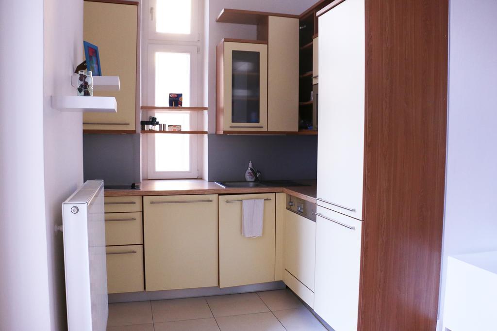 Charming Apt W Balcony Old Town Appartement *