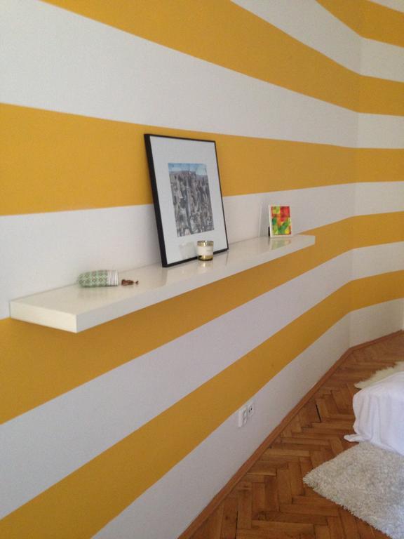 Charming Apt W Balcony Old Town Appartement *