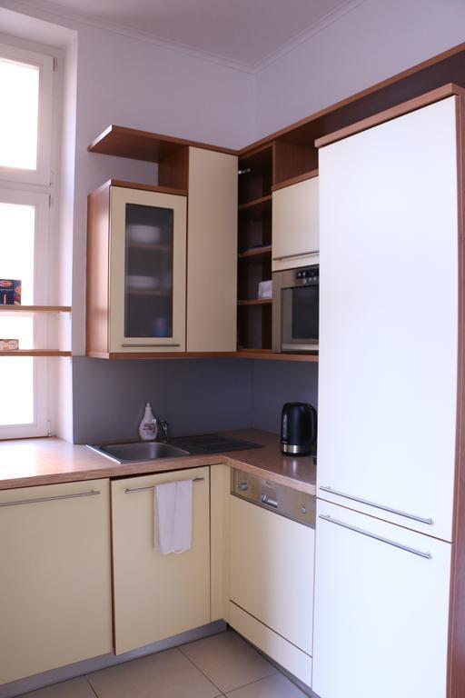 Appartement Charming Apt W Balcony Old Town *